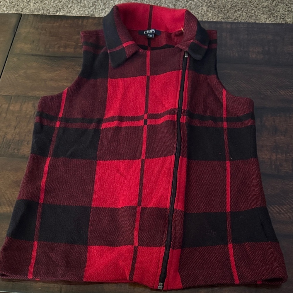 CHAPS Red and Black Plaid Vest Small